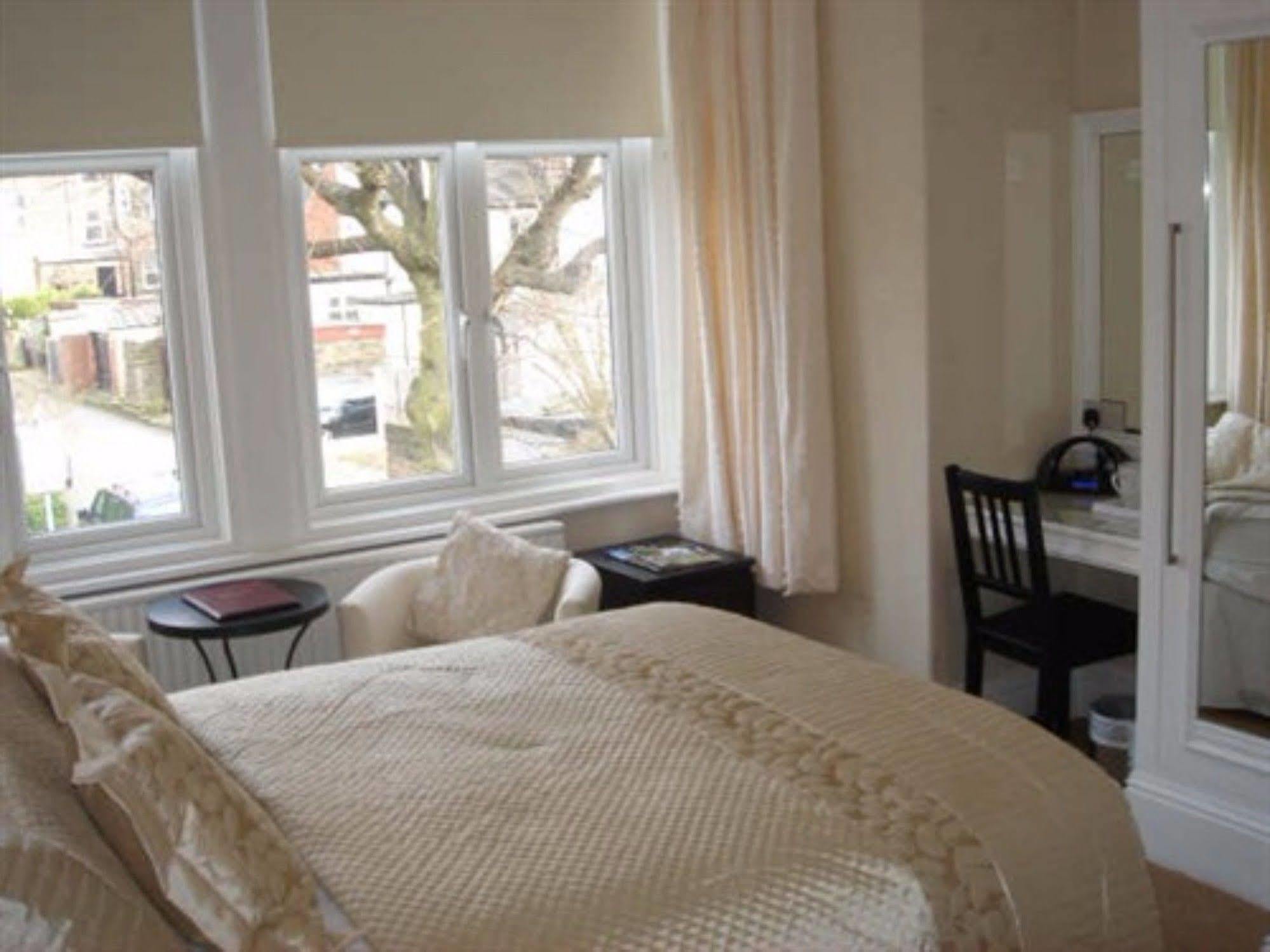 Acorn Lodge Harrogate Ngoại thất bức ảnh