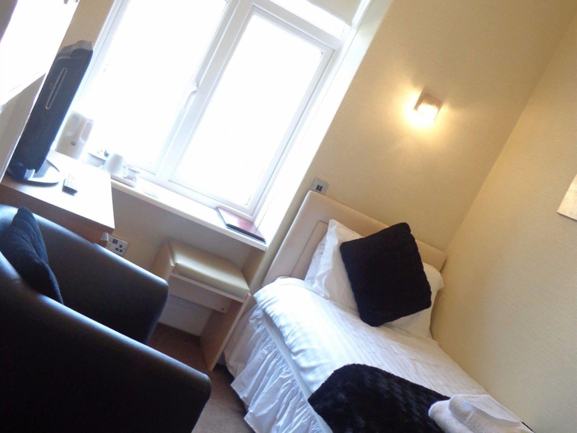 Acorn Lodge Harrogate Ngoại thất bức ảnh